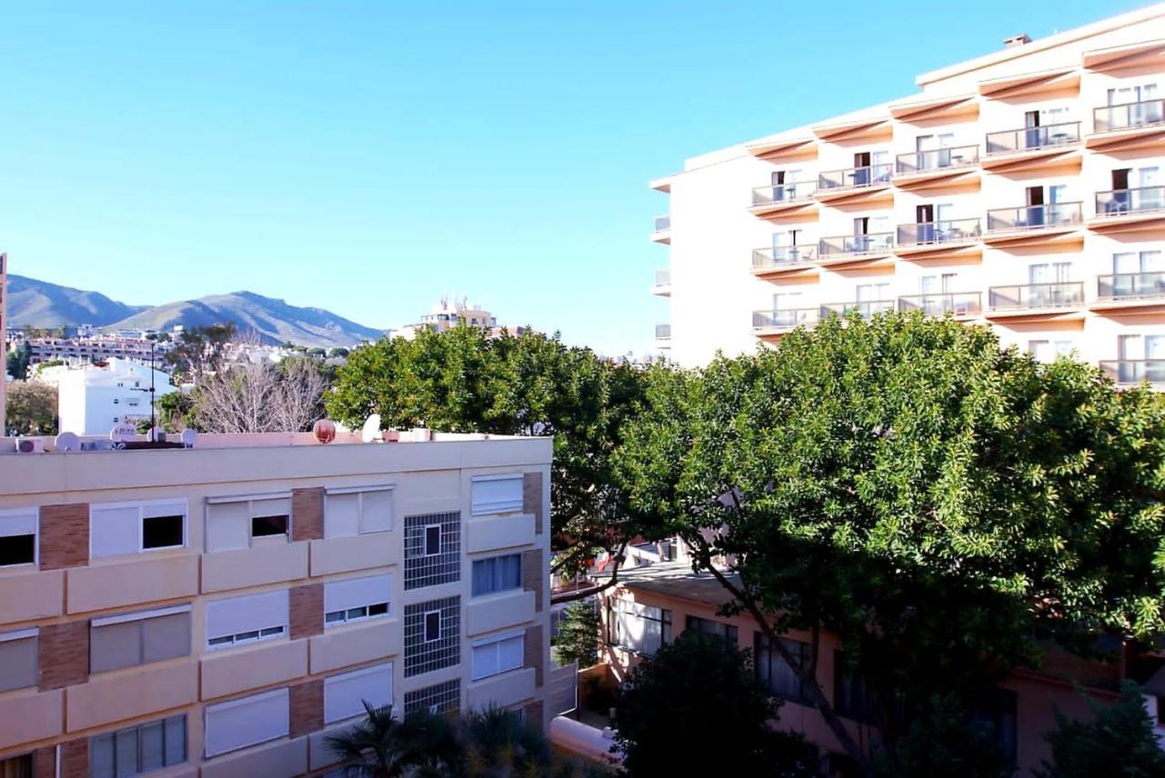 Apartamento La Carihuela Torremolinos Dış mekan fotoğraf