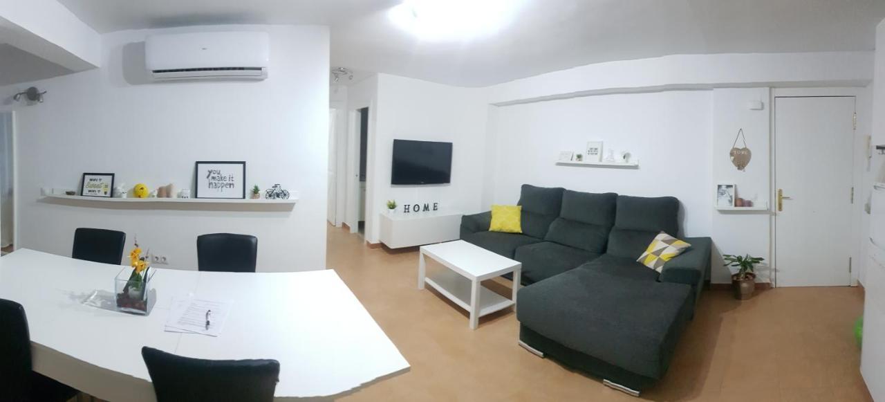 Apartamento La Carihuela Torremolinos Dış mekan fotoğraf