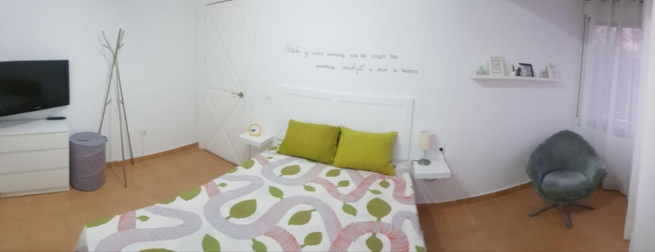 Apartamento La Carihuela Torremolinos Dış mekan fotoğraf